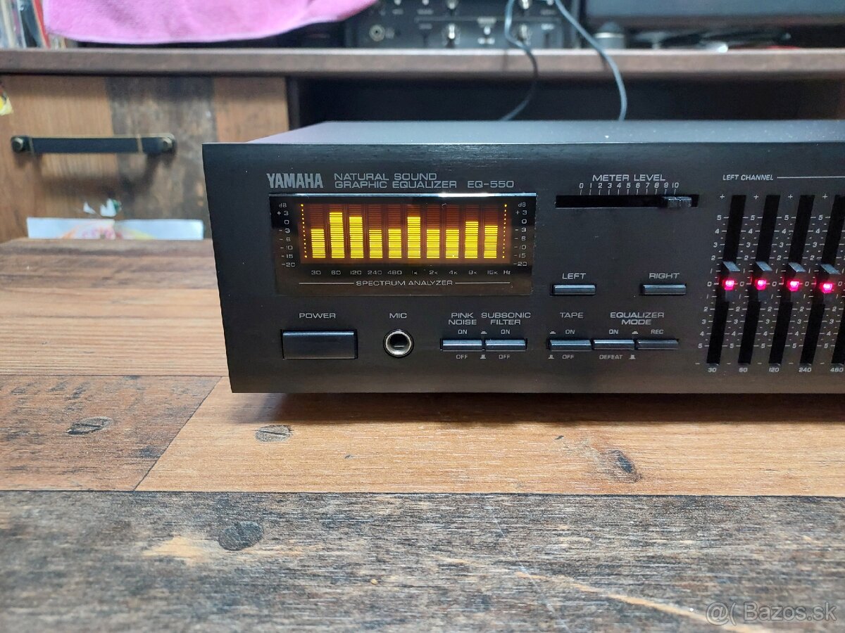 YAMAHA EQ-550 - 5