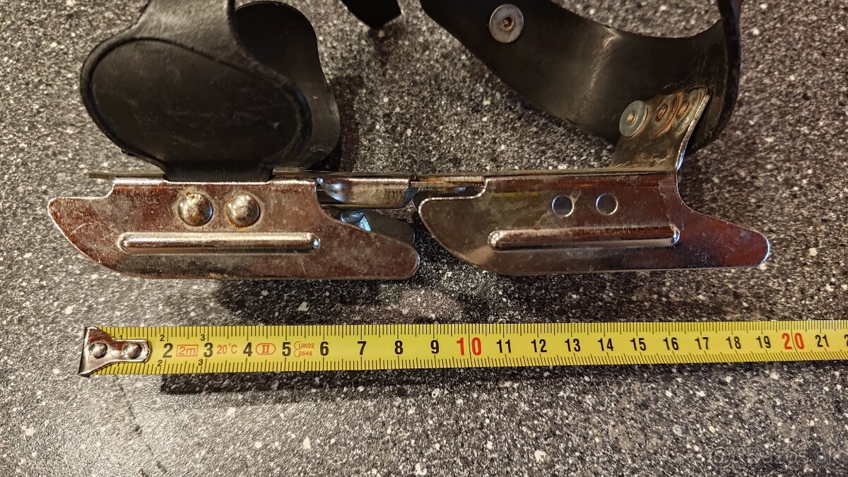 Korčule - žabky na prvé korculovanie - 5