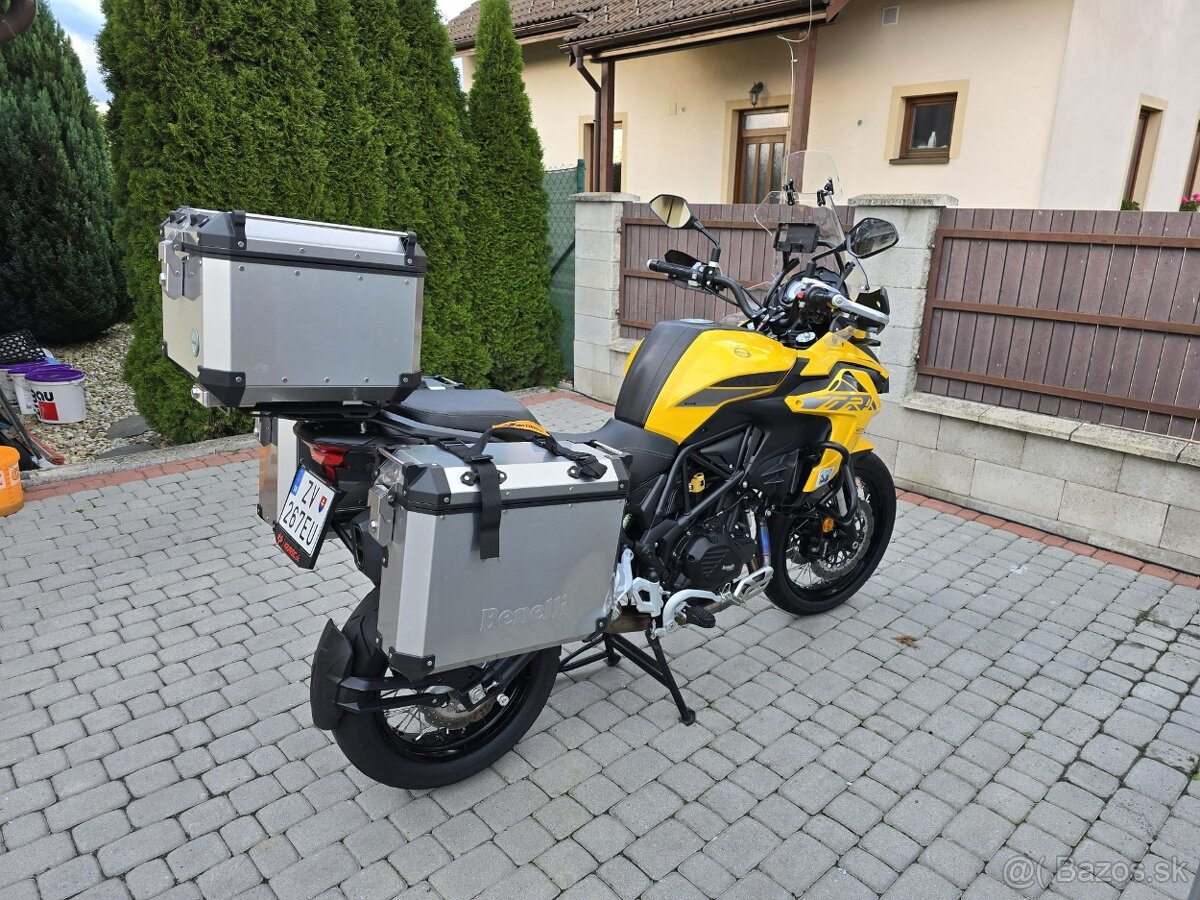 Benelli TRK502X s kuframi - A2 - 5