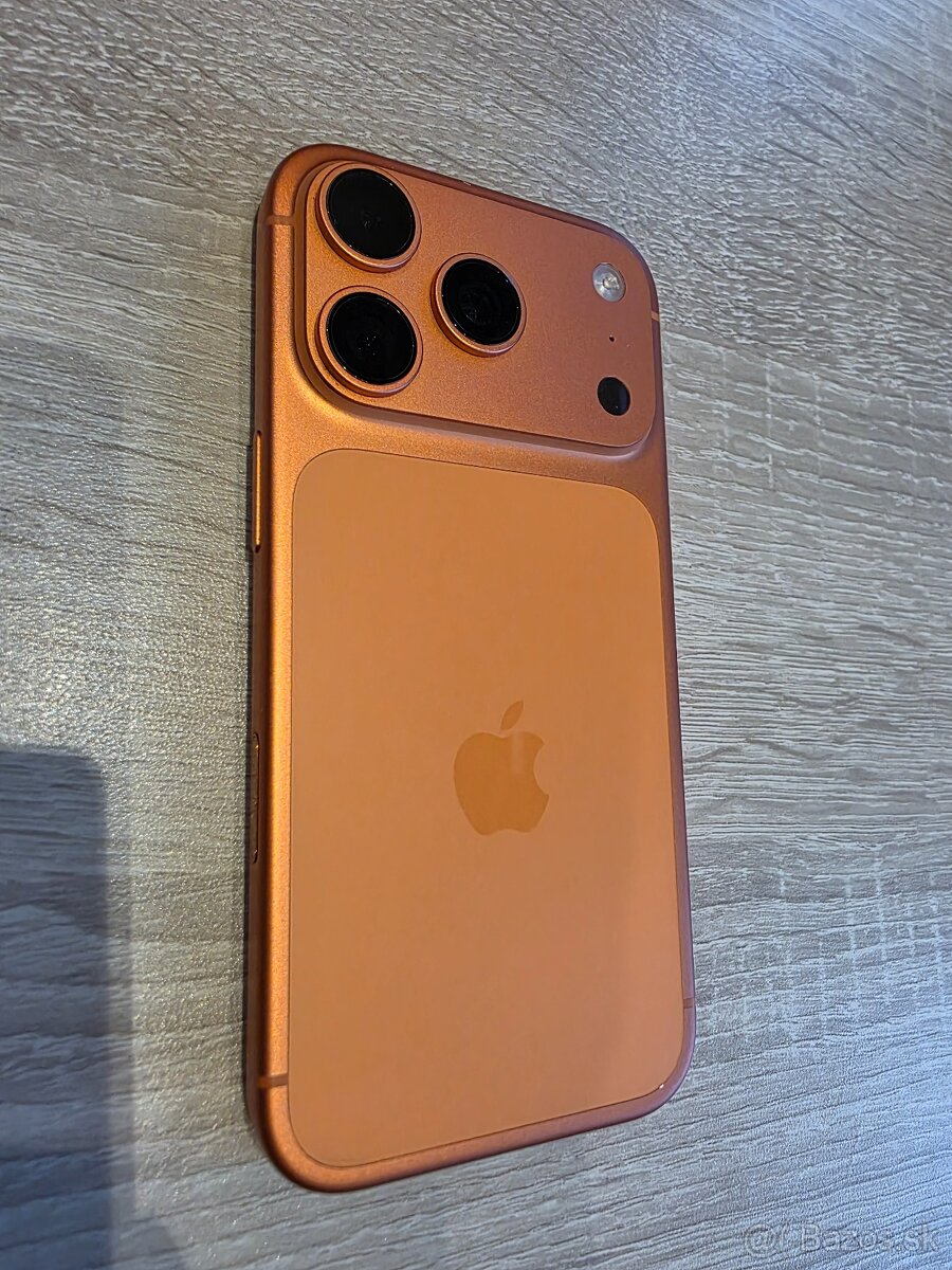 Iphone 17 PRO Cosmic Orange 256GB - 5