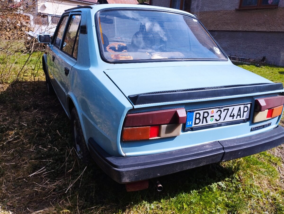 Škoda 105 - 5