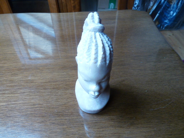 africké ľudové umenie – mastencové artefakty - 5