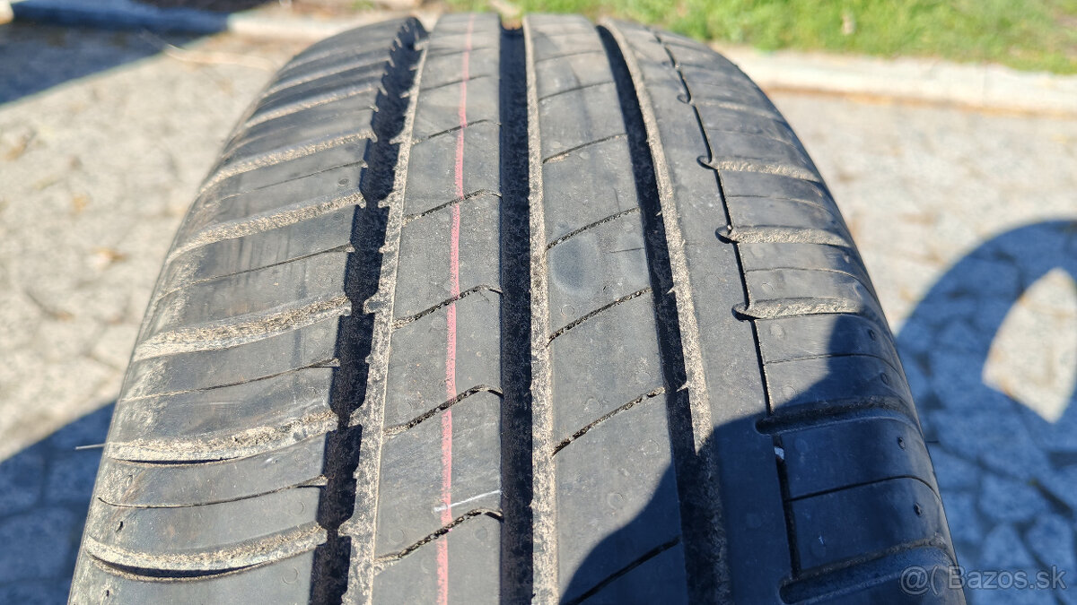 Letné pneu 195/65 R15 --- SEMPERIT , HANKOOK - 5