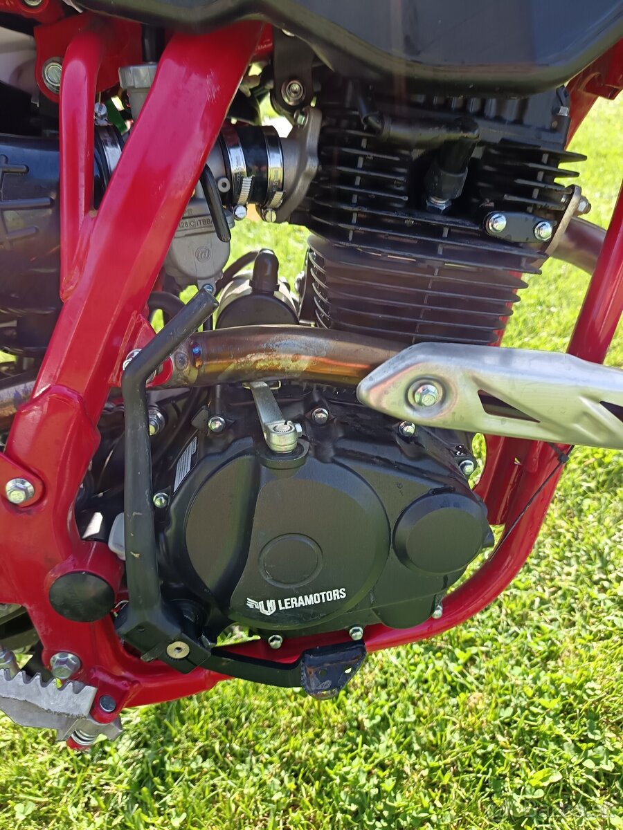 Pitbike leramotors killer 250