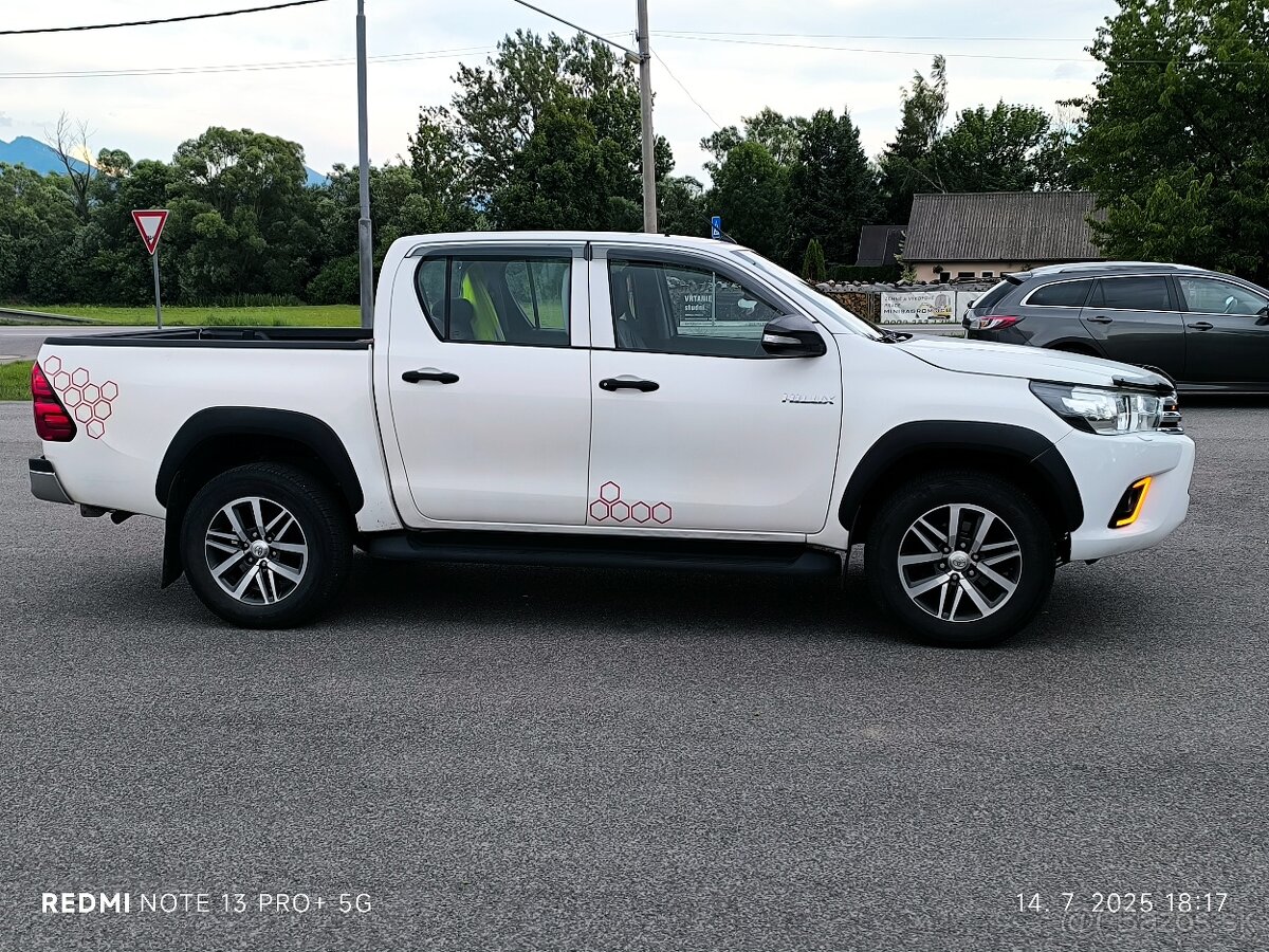 Toyota Hilux 2.4D 110kw - 150HP.Manuál 6st.