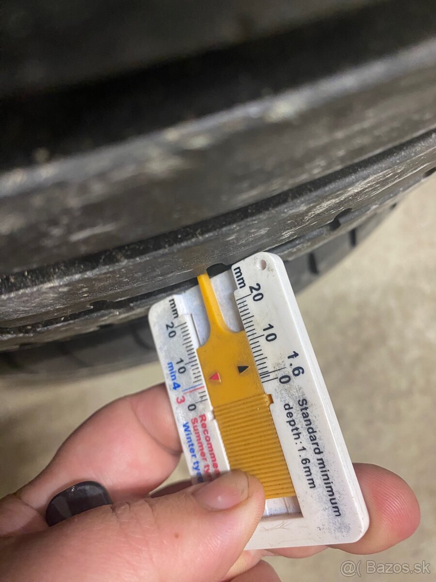 5x112 R17 8J ET43 Mercedes + 235/55 R17 letné - 5