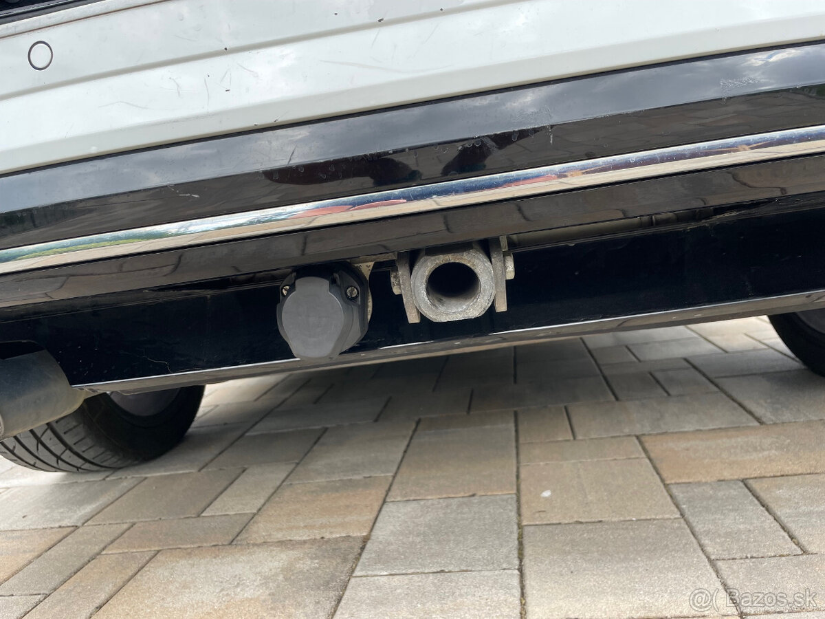 Volkswagen Touran 1.8 TSI BMT 180k RLine Highline DSG - 5