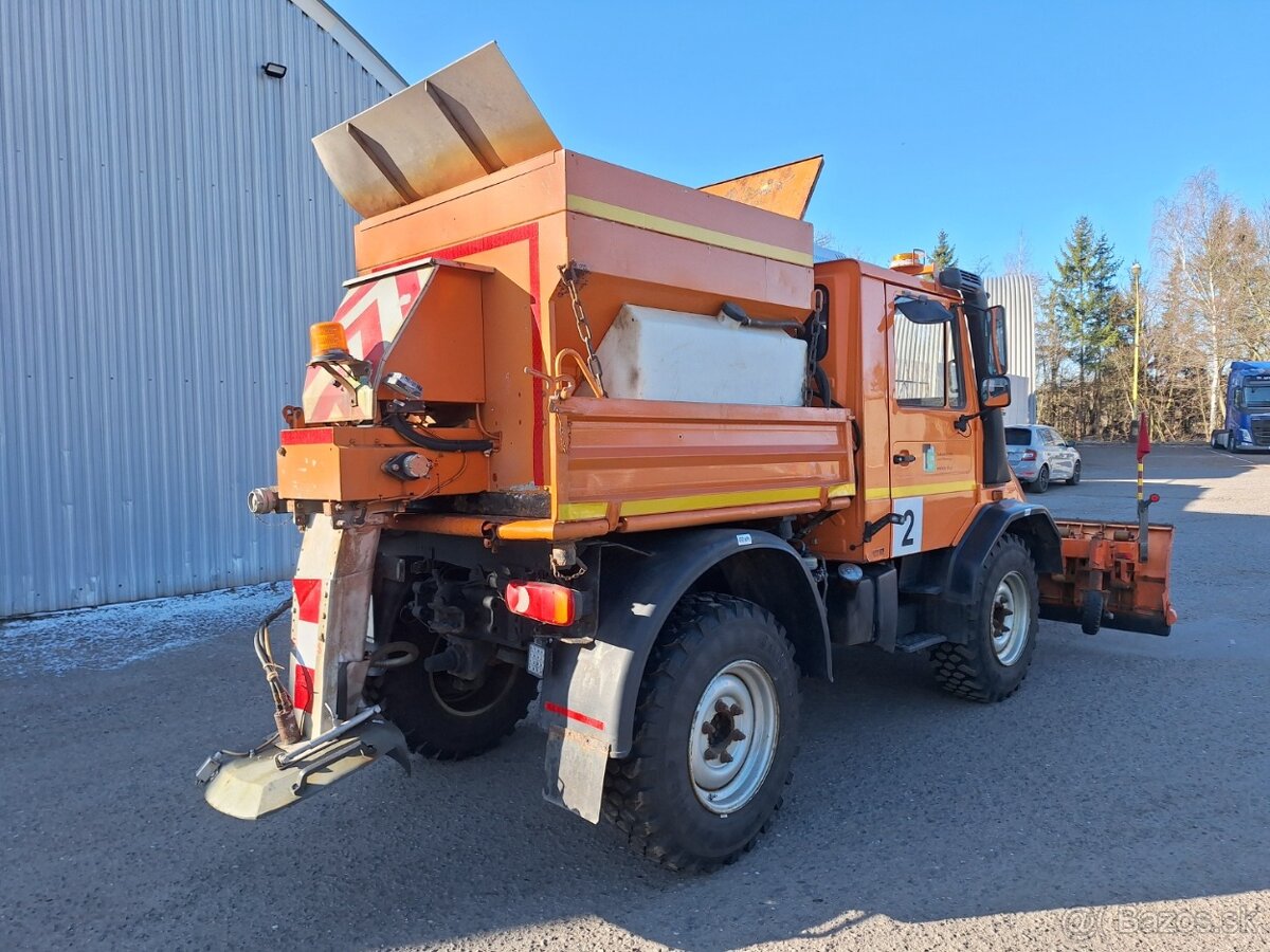 MB UNIMOG U 90 TURBO 4X4