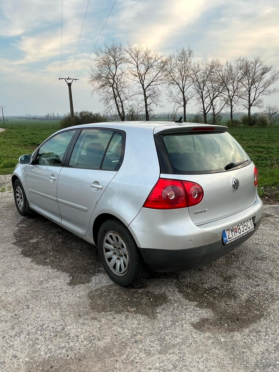 Predám VW Golf 5 1.9 TDI - 5