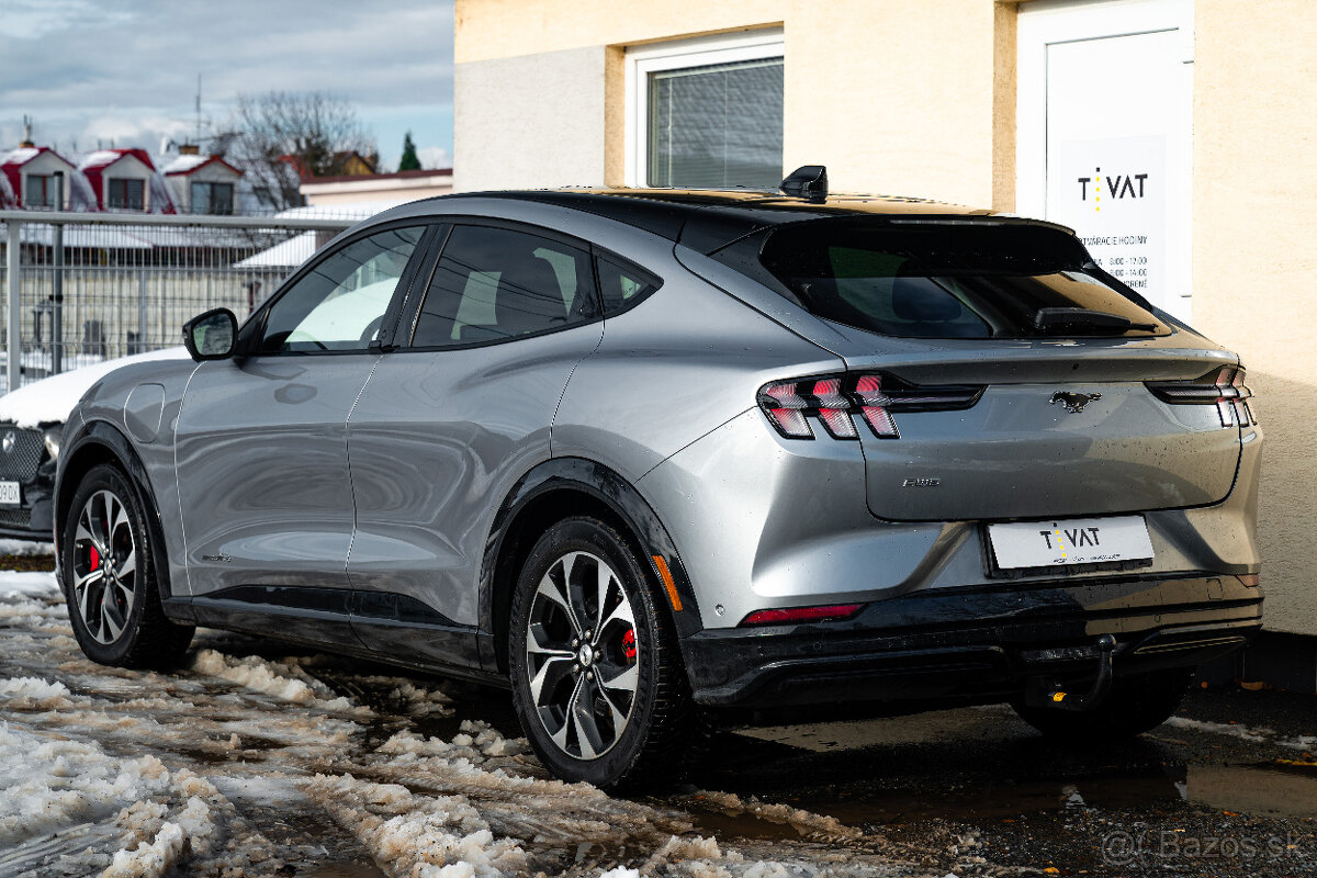 Ford Mustang Mach-E 75,7kWh AWD STD - 5