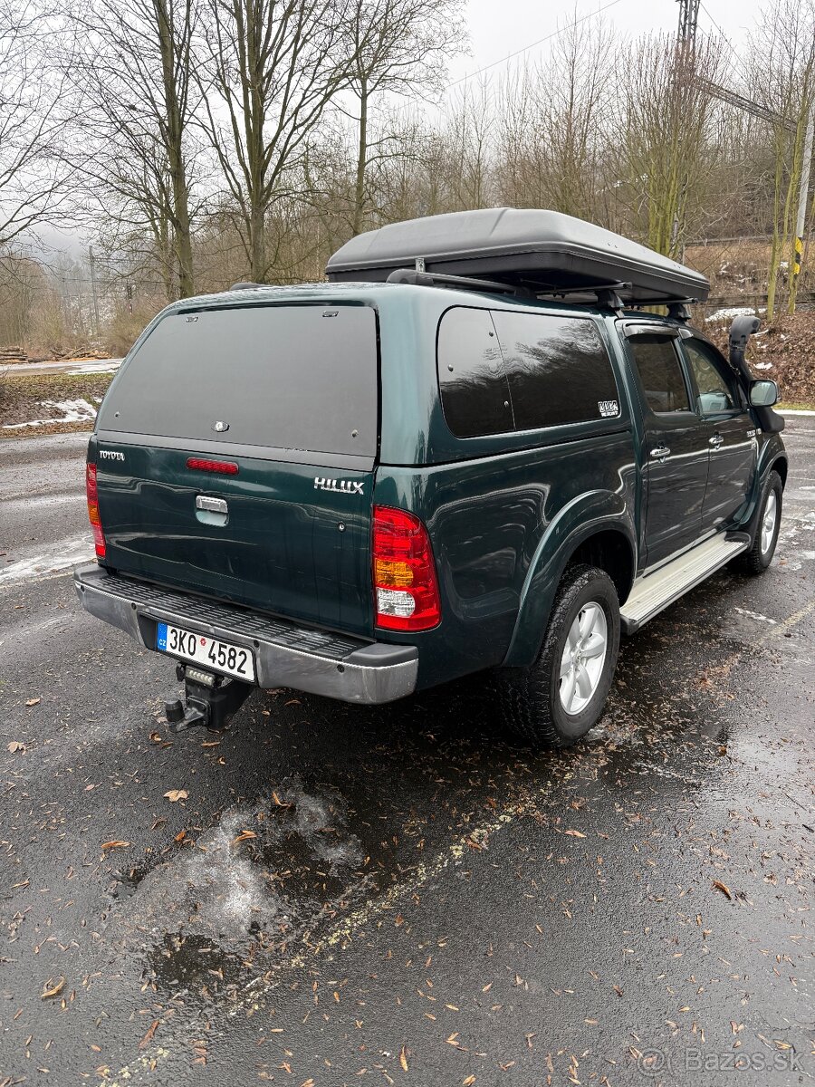 Toyota Hilux 3.0 - 5