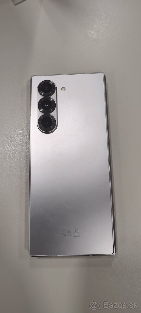 Samsung Galaxy z fold6 - 5