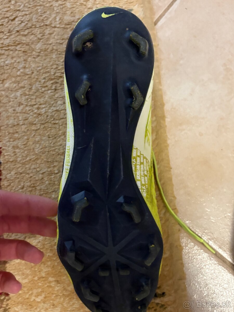 Kopačky Nike Phantom Skin - 5