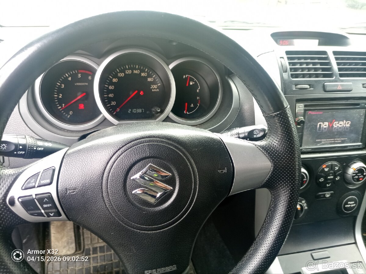 Suzuki Grand Vitara - 5