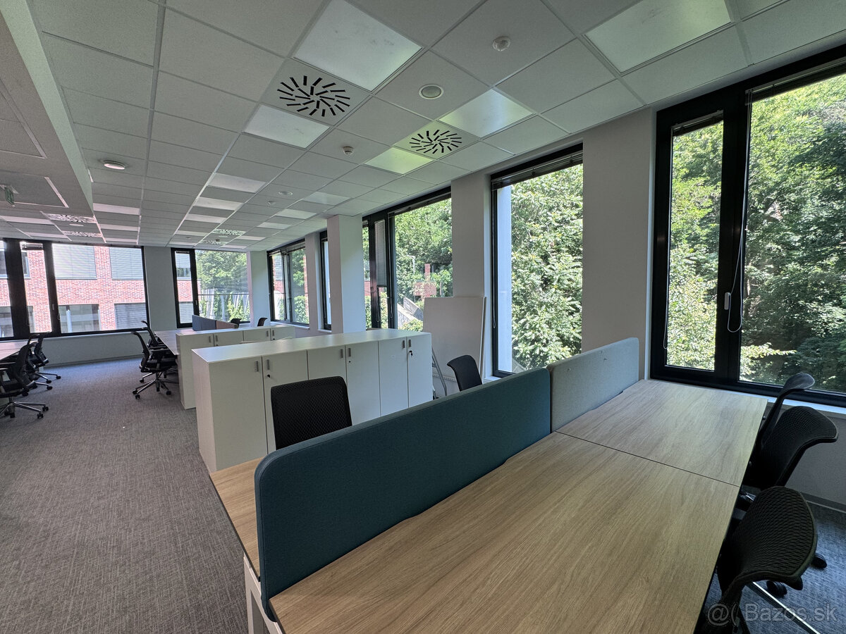 Prenájom samostatného kancelárskeho traktu 620 m² pri nábrež - 5