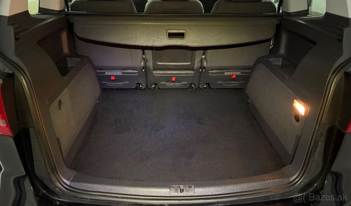 Volkswagen Touran 2.0 TDi, A6, MATCH - 5
