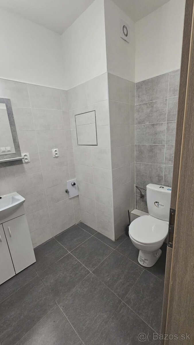 Predám slnečný 2-izbový byt v novostavbe - 5