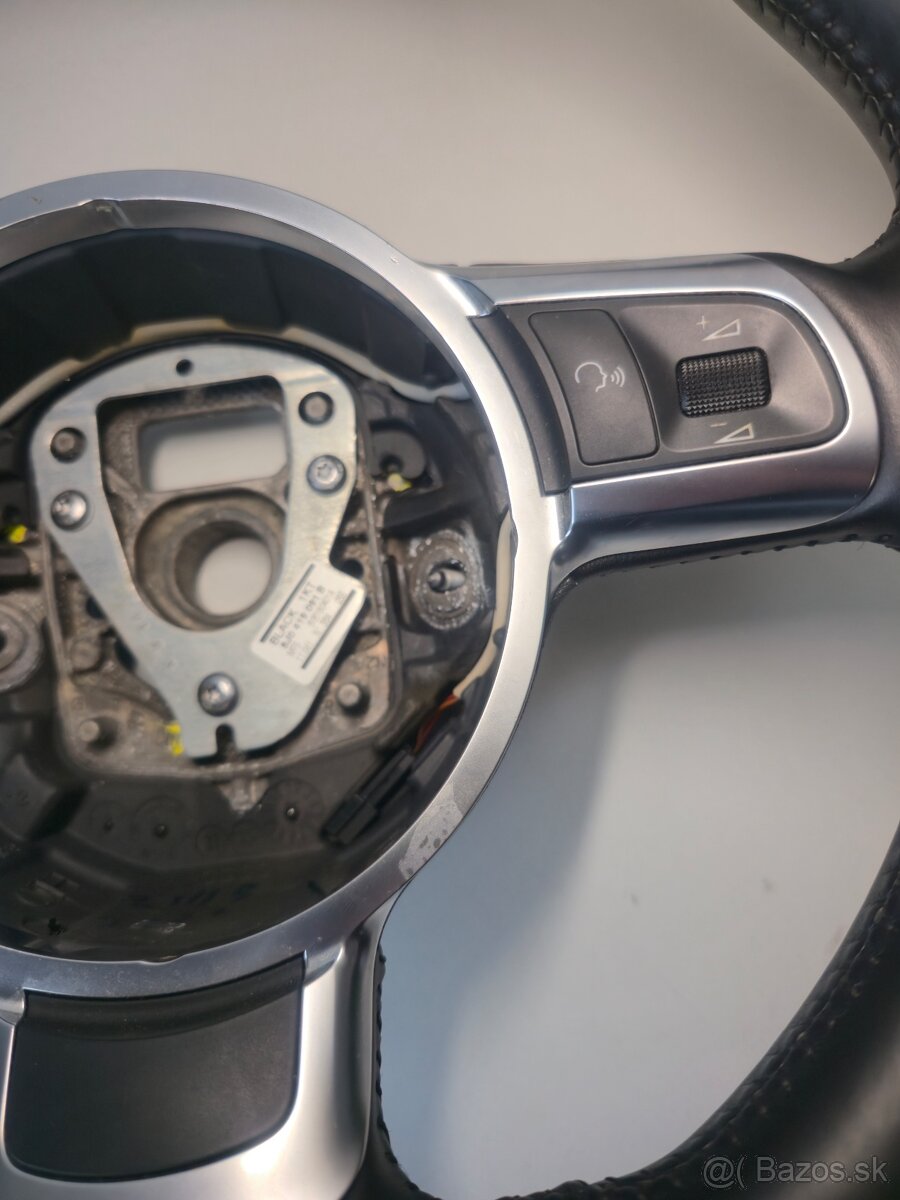 Športový skosený volant audi - 5