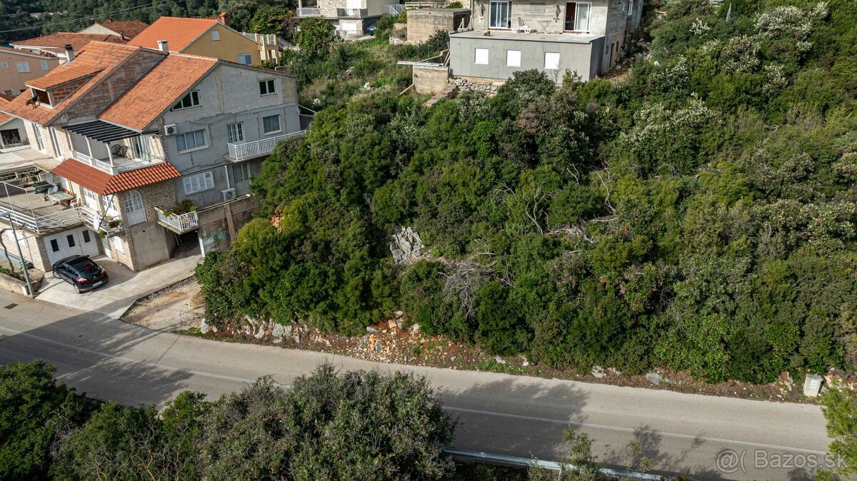 Slnečný pozemok len kúsok od pláže – ideálny pre apartmánový - 5