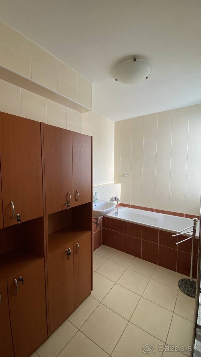 2-izbový byt na Rezedovej ulici v Ružinove - 5