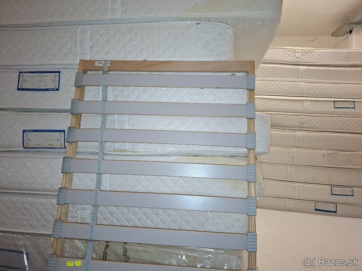 Posteľ 90 × 200 cm, rošt a matrac. - 5