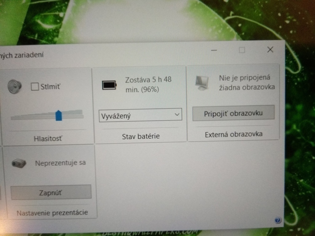 predám 12" HP elitebook 820 g3/ Intel core i5 /8gb ram /ssd - 5