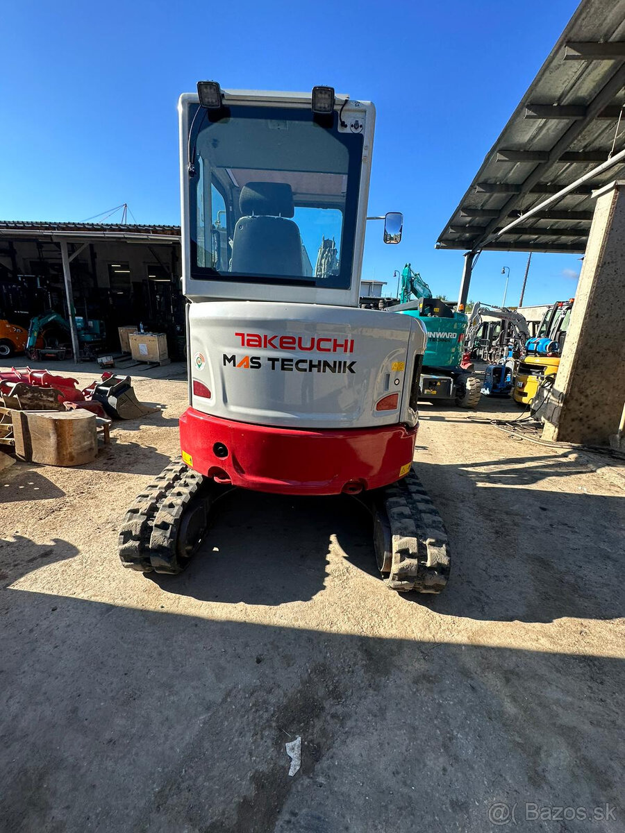 TAKEUCHI TB335R DIESEL - 5