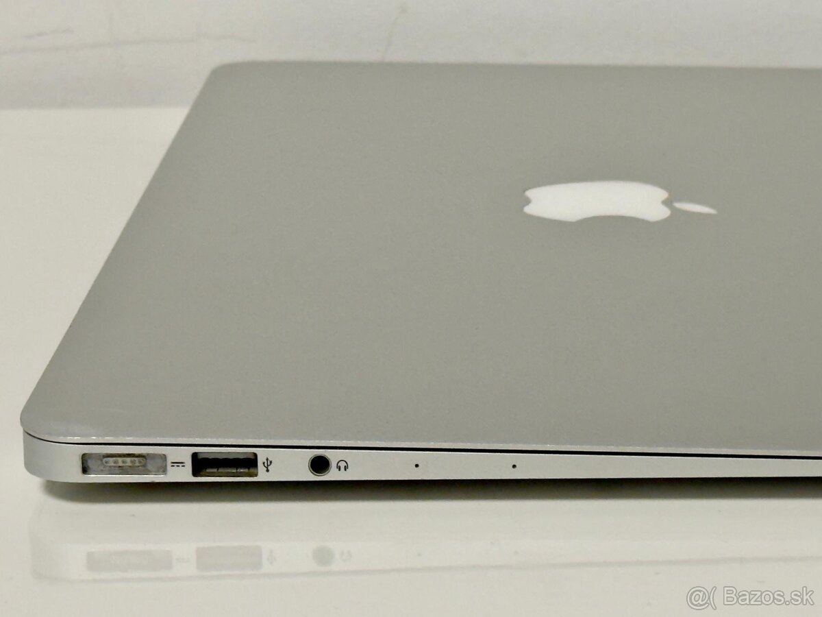 Predám MacBook Air 13" (Mid 2013) + 128GB JetDrive karta - 5