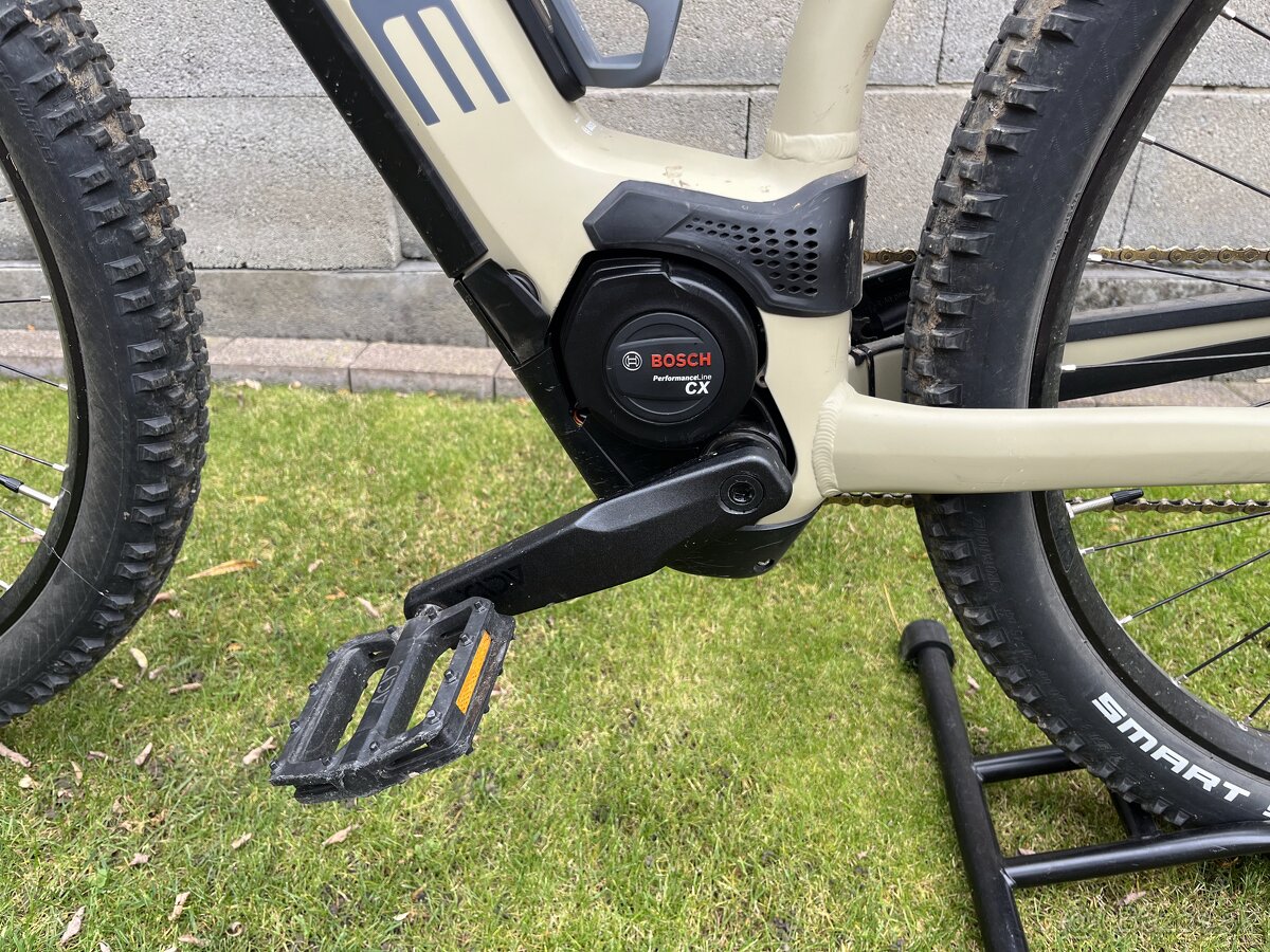 Cube Reaction Hybrid Race veľkosť "M" - 5