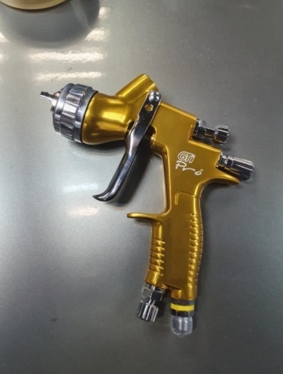 Nová profi Striekacia lakovacia pištoľ gti pro lite 1.3mm