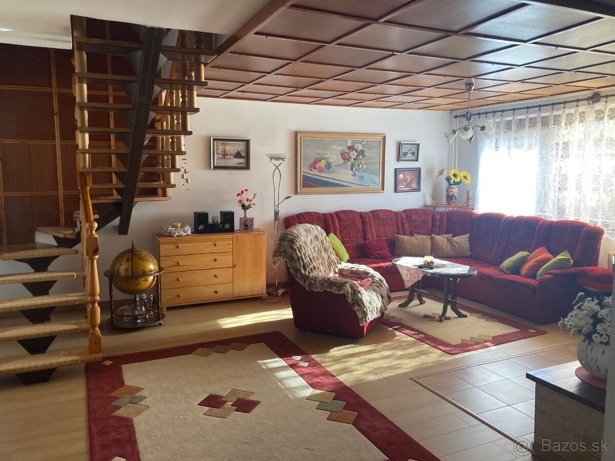 Rodinný dom s garážou Poprad - Veľká - 5