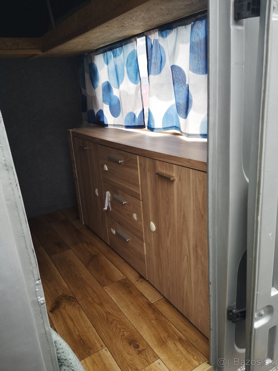 Karavan Niewiadow N126 - 5