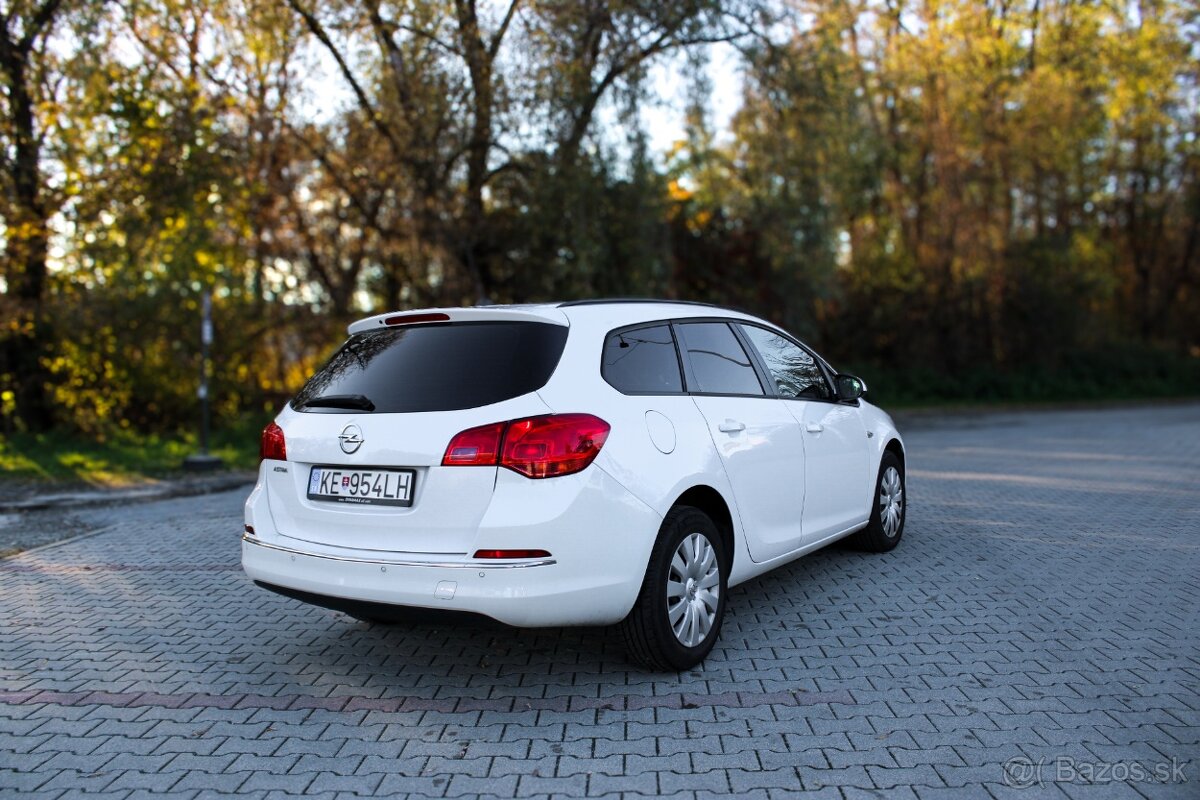 Opel Astra Sport Tourer ST 1.4 Turbo 120k Enjoy - 5