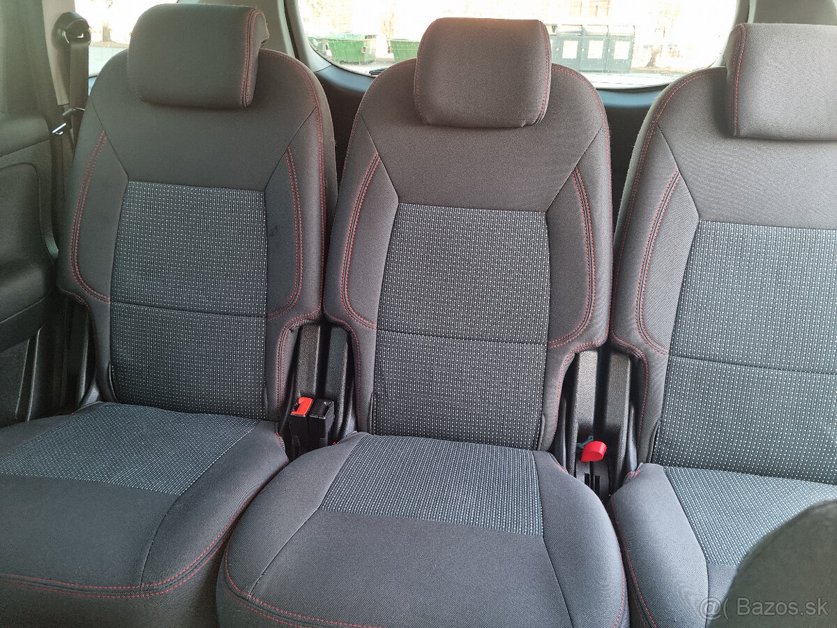 Ford S-Max - 5