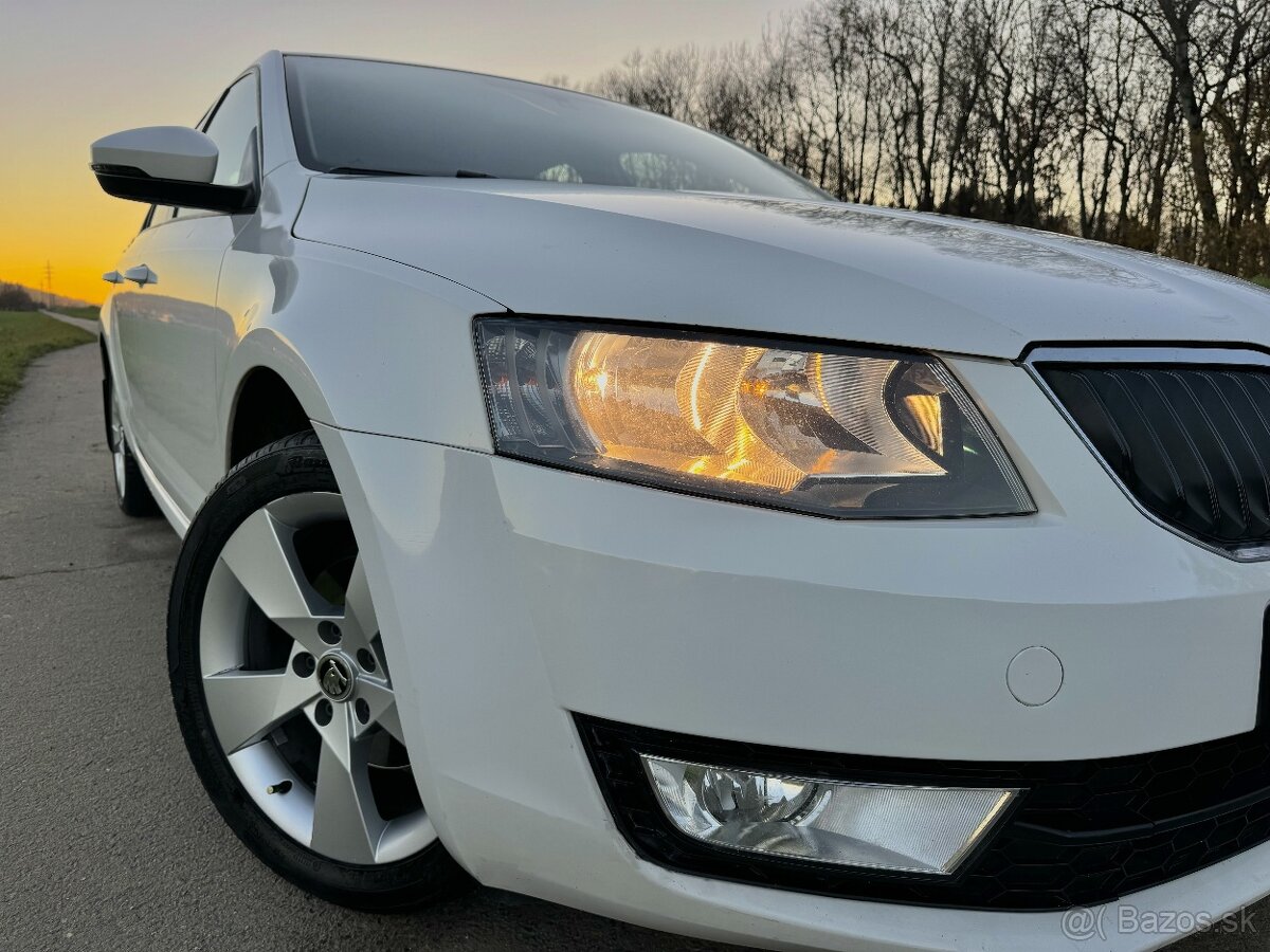 Škoda Octavia III 1.2 TSI 77kW Elegance - 5