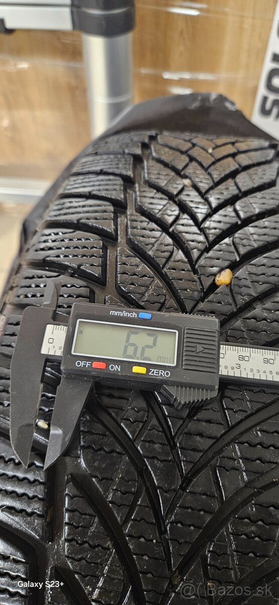 zimne pneu 215/60 R16 - 5