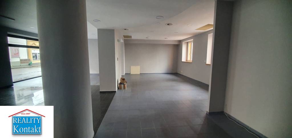 VOĽNÉ obchodné priestory na prenájom - Nové Zámky 119 m2 - 5