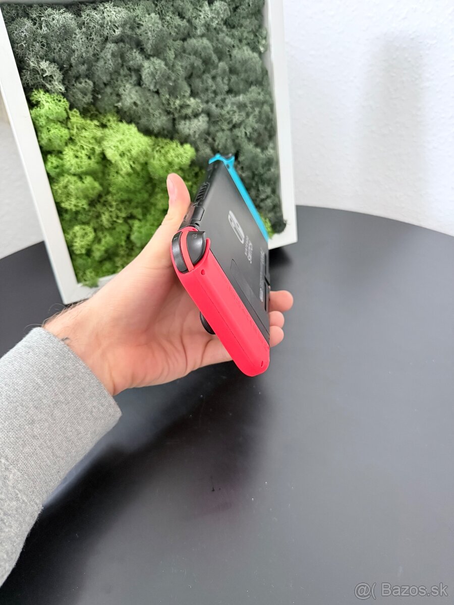 Nintendo Switch - 5