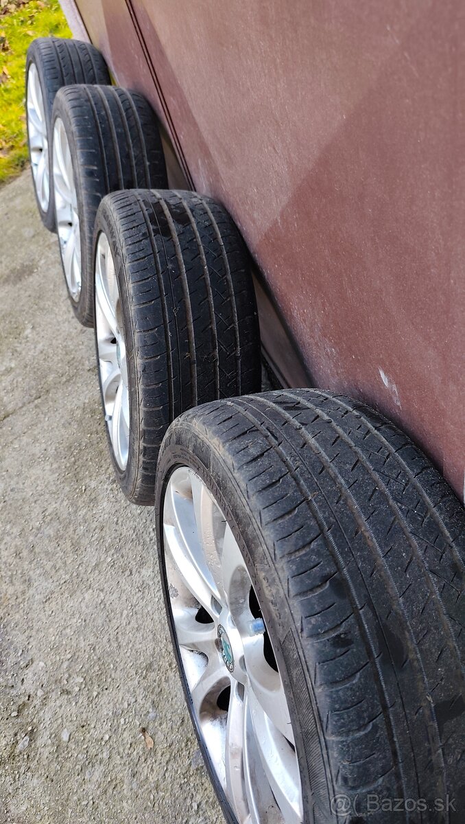 225/45 R17 5x112 - 5