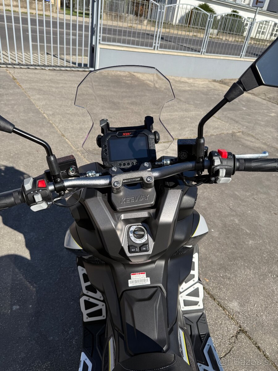 KEEWAY Vieste XDV 125 - 5