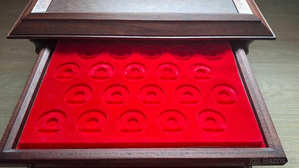 Drevená kazeta na 100 ks mincí - 5