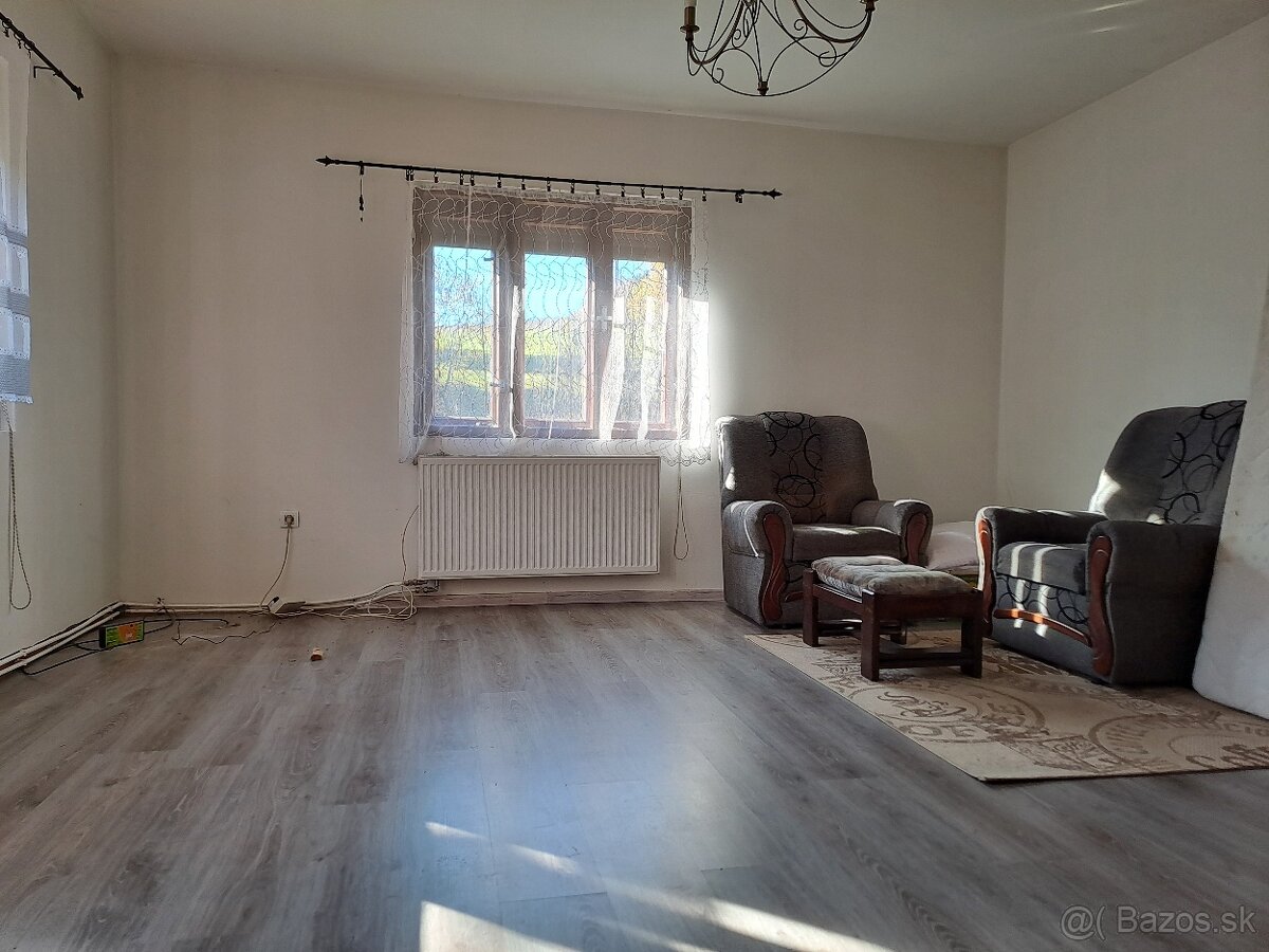 Šikovný rodinný domček pod lesom – Slovenské Pravno - 5