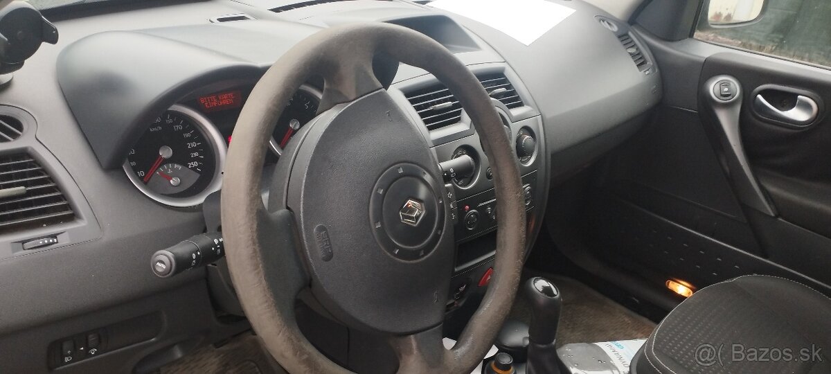 Predám Renault Megane II 1.6benzin - 5