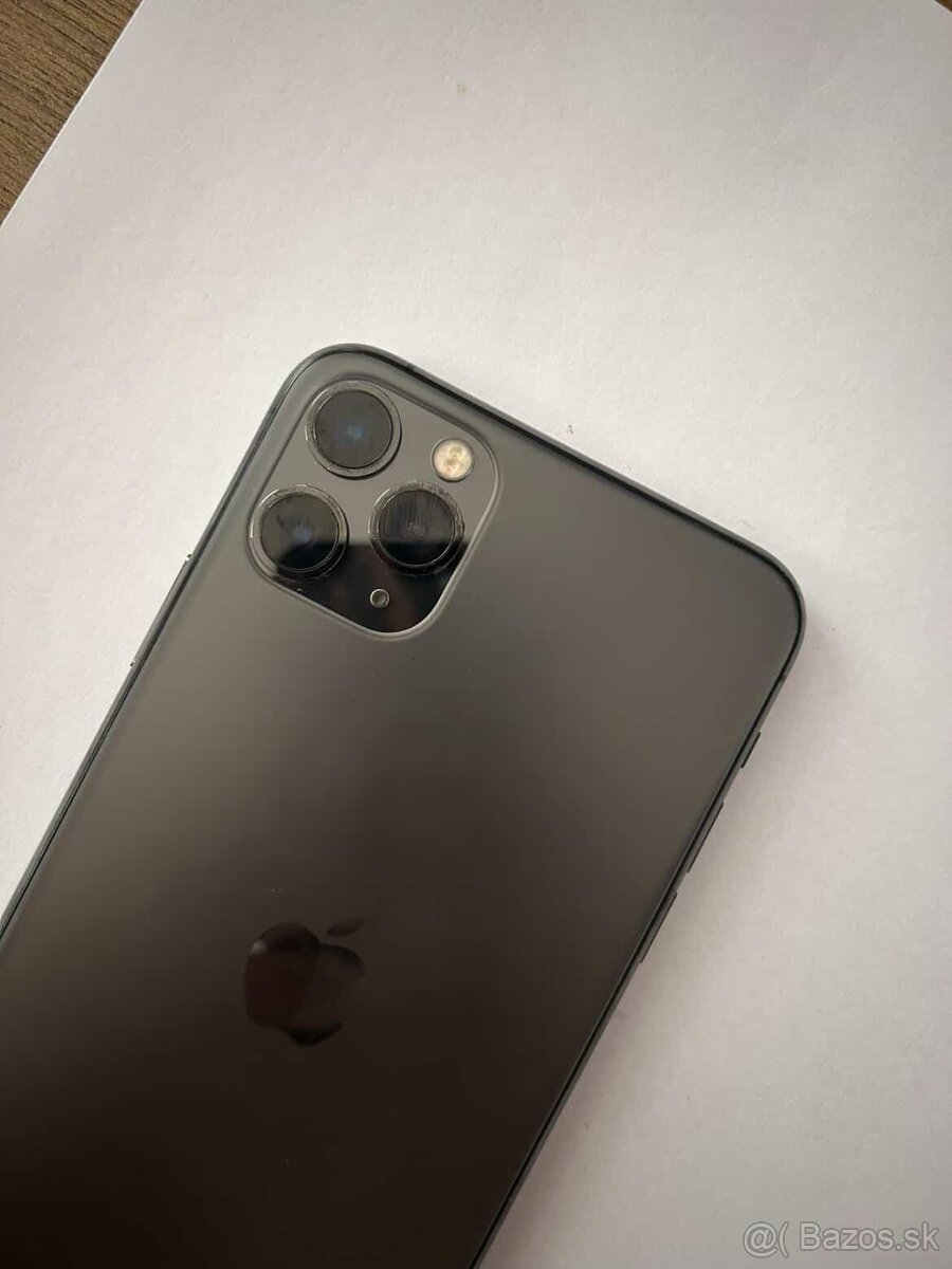 Predám IPhone 11 Pro Max - 5