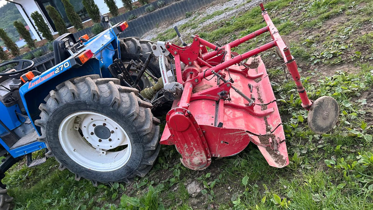 Predám japonský malotraktor ISEKI TA270 – 4x4 - 5