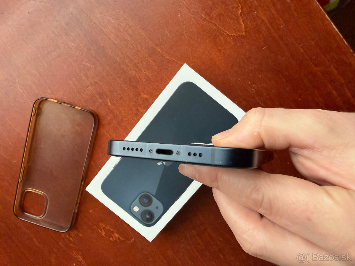 iPhone 13, Midnight, 128GB - 5