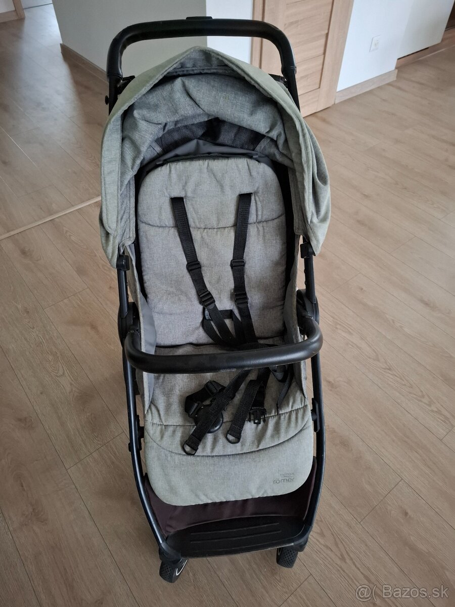Britax Romer + - 5