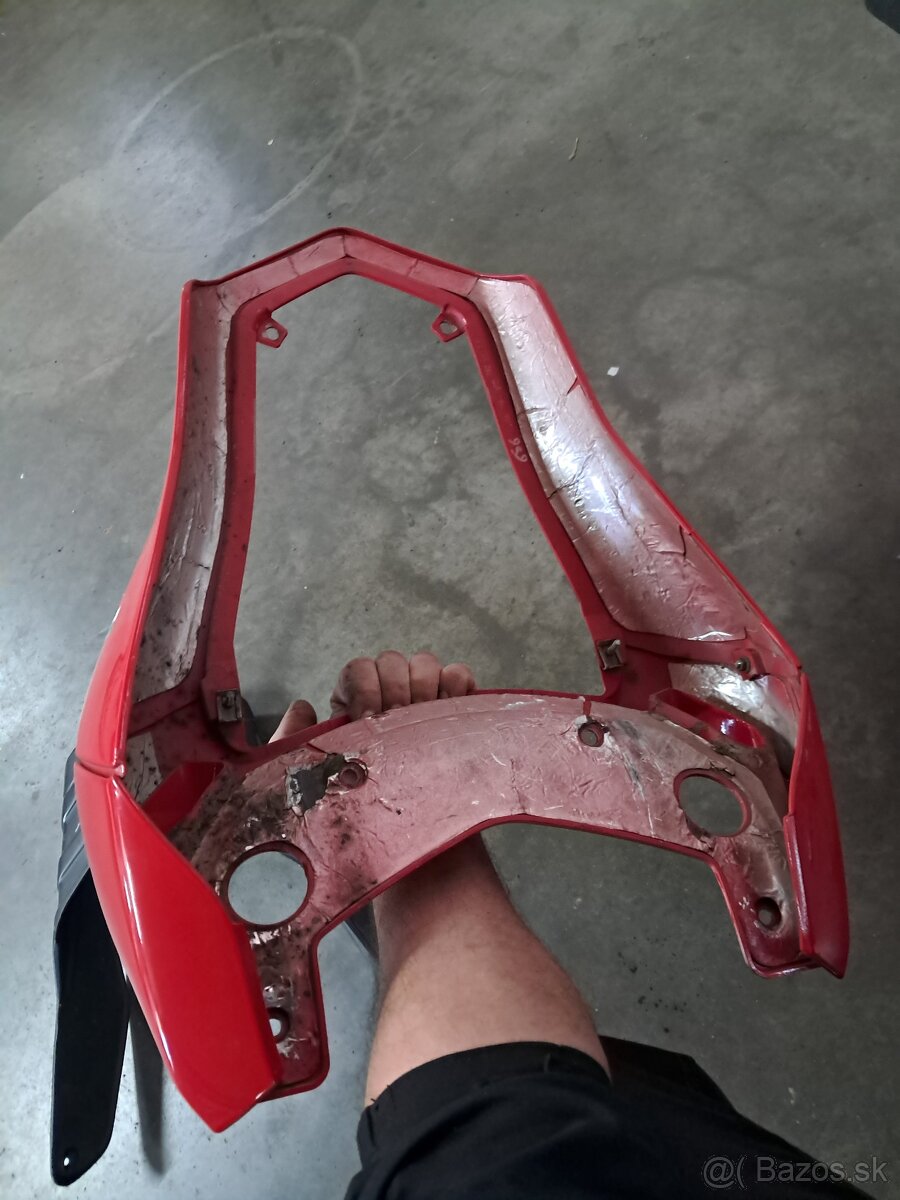 Ducati 999 zadny rám. - 5