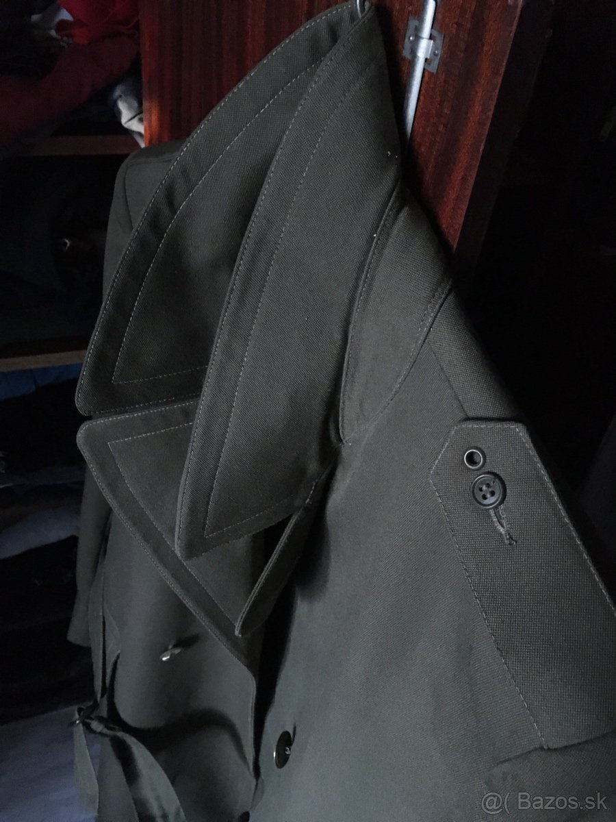 VOJENSKY KABÁT - 5