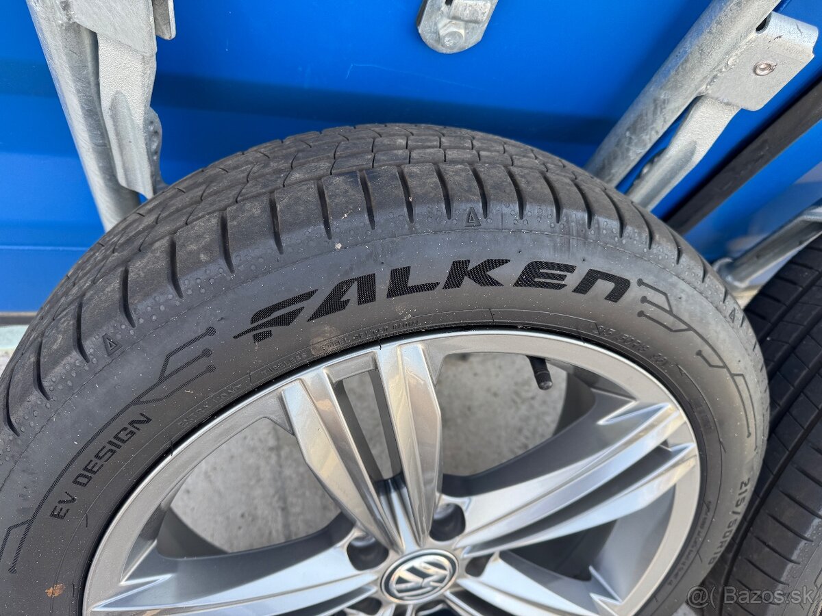 VW Sebring R-line R18 5x112 s letne pneu 215/50 R18 - 5